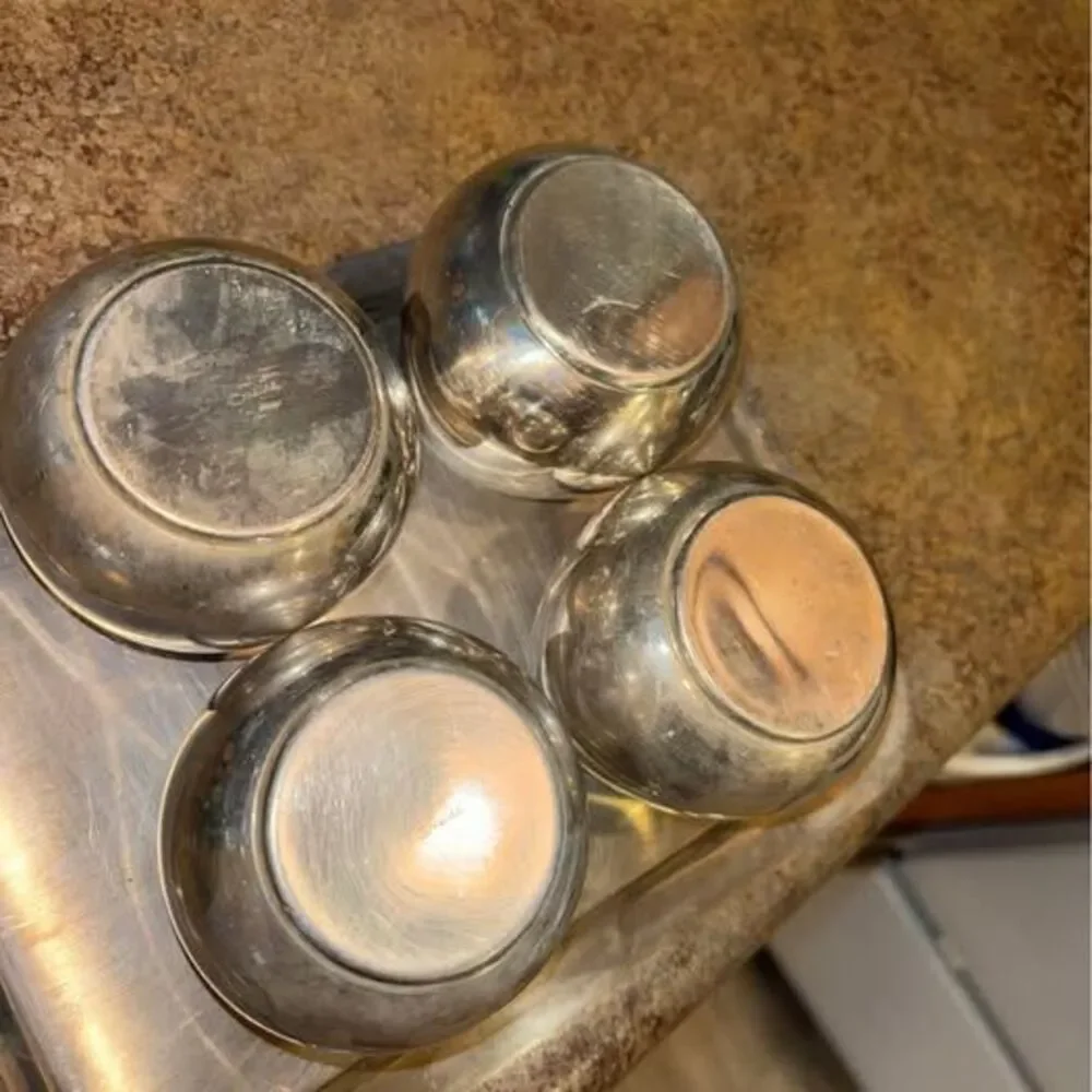 Vintage Oneida Silver-Plated Roly Poly Cocktail Set with Tray (5-Piece)